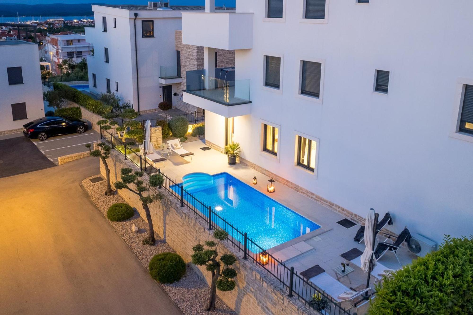 Luxury Apartment Hyperion With Private Pool And Garden Муртер Екстериор снимка